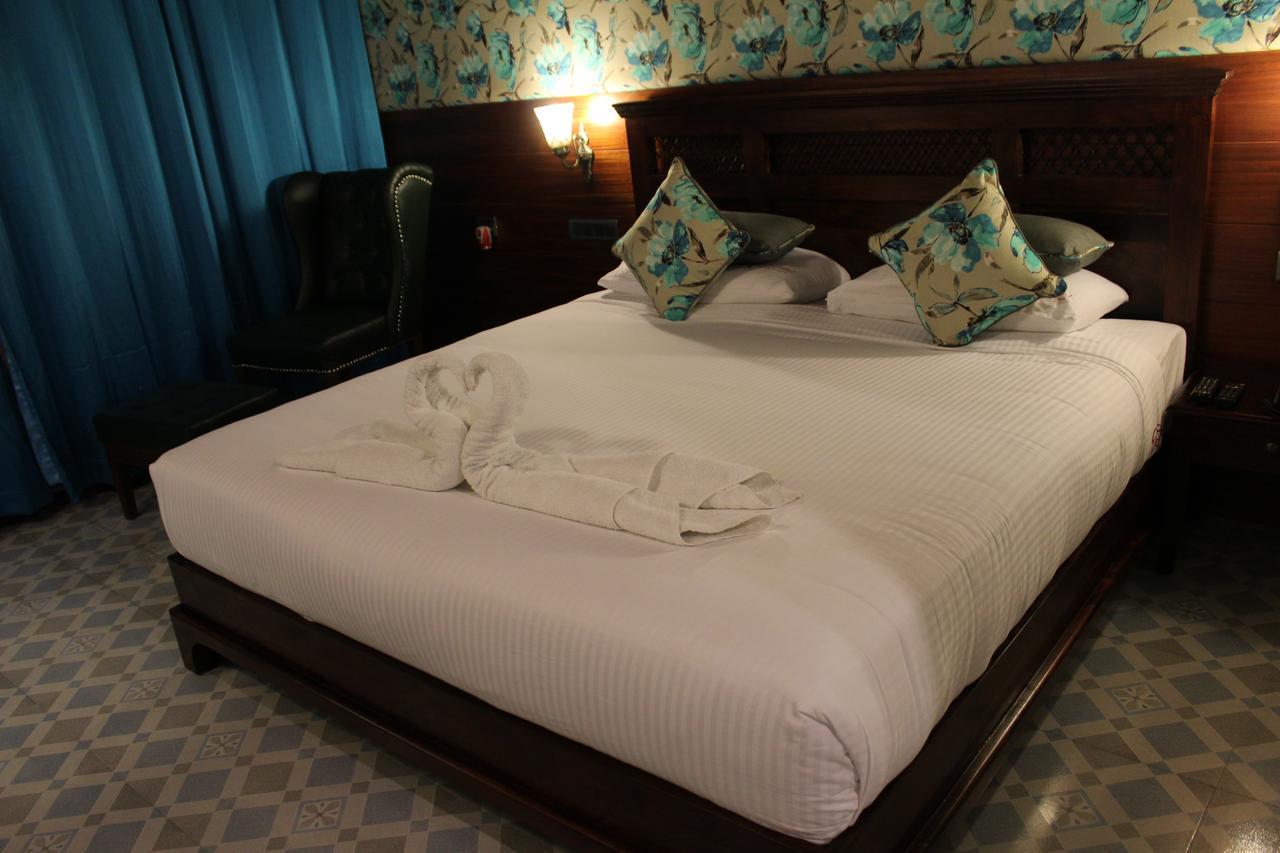 Symphony Summer Sands Beach Resort And Spa Ram Nagar Exterior foto